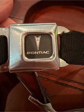 Pontiac Logo Seatbelt Buckle Belt - Silver & Black
